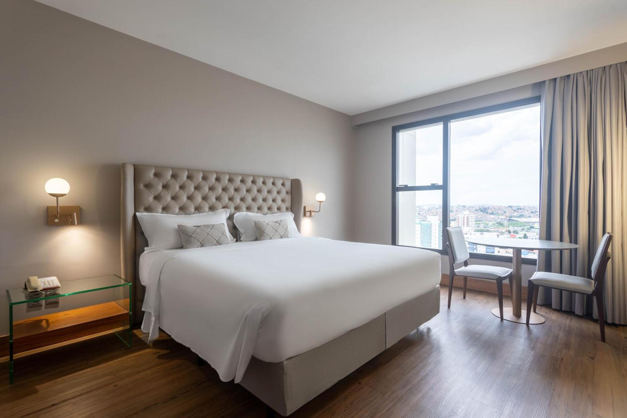 Ouro Minas Hotel Belo Horizonte, Dolce By Wyndham Eksteriør bilde Deluxe room