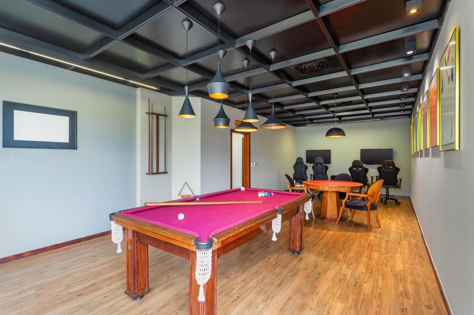 Ouro Minas Hotel Belo Horizonte, Dolce By Wyndham Eksteriør bilde The pool table at the office