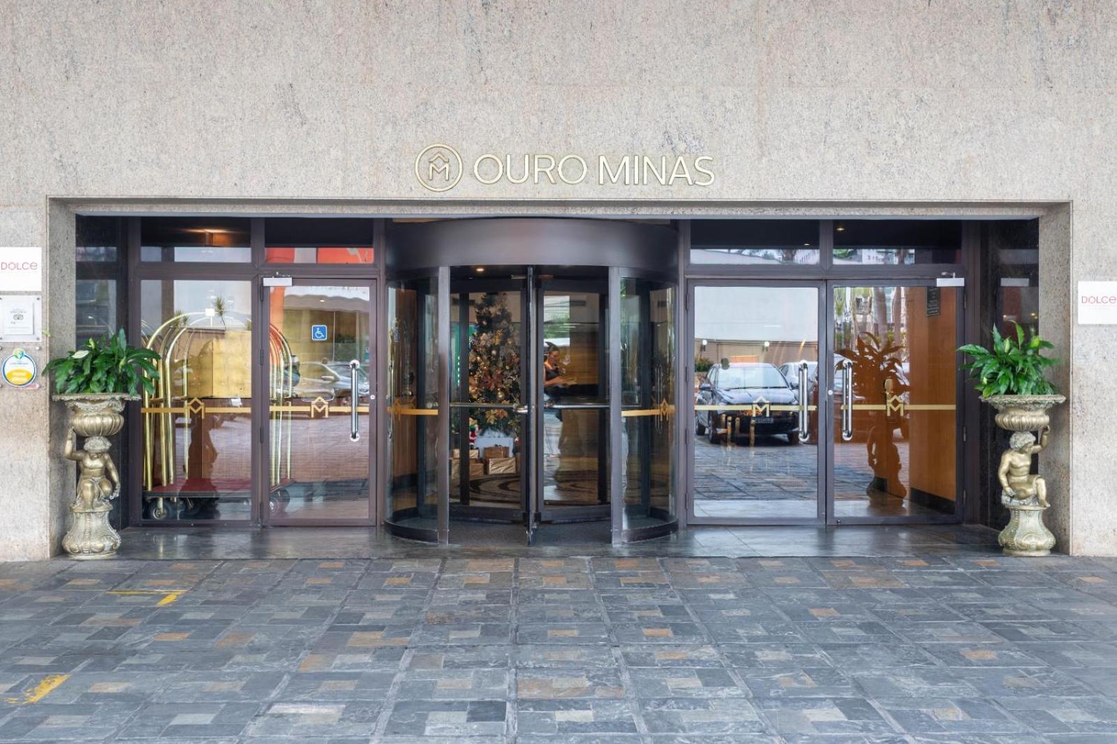 Ouro Minas Hotel Belo Horizonte, Dolce By Wyndham Eksteriør bilde Entrance to the hotel